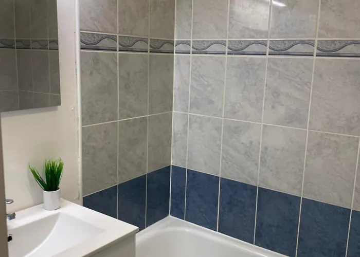 Port-en-bessin Proche Port-en-Bessin-Huppain