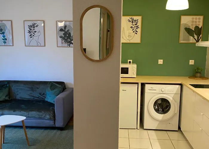 Port-en-bessin Proche * Port-en-Bessin-Huppain